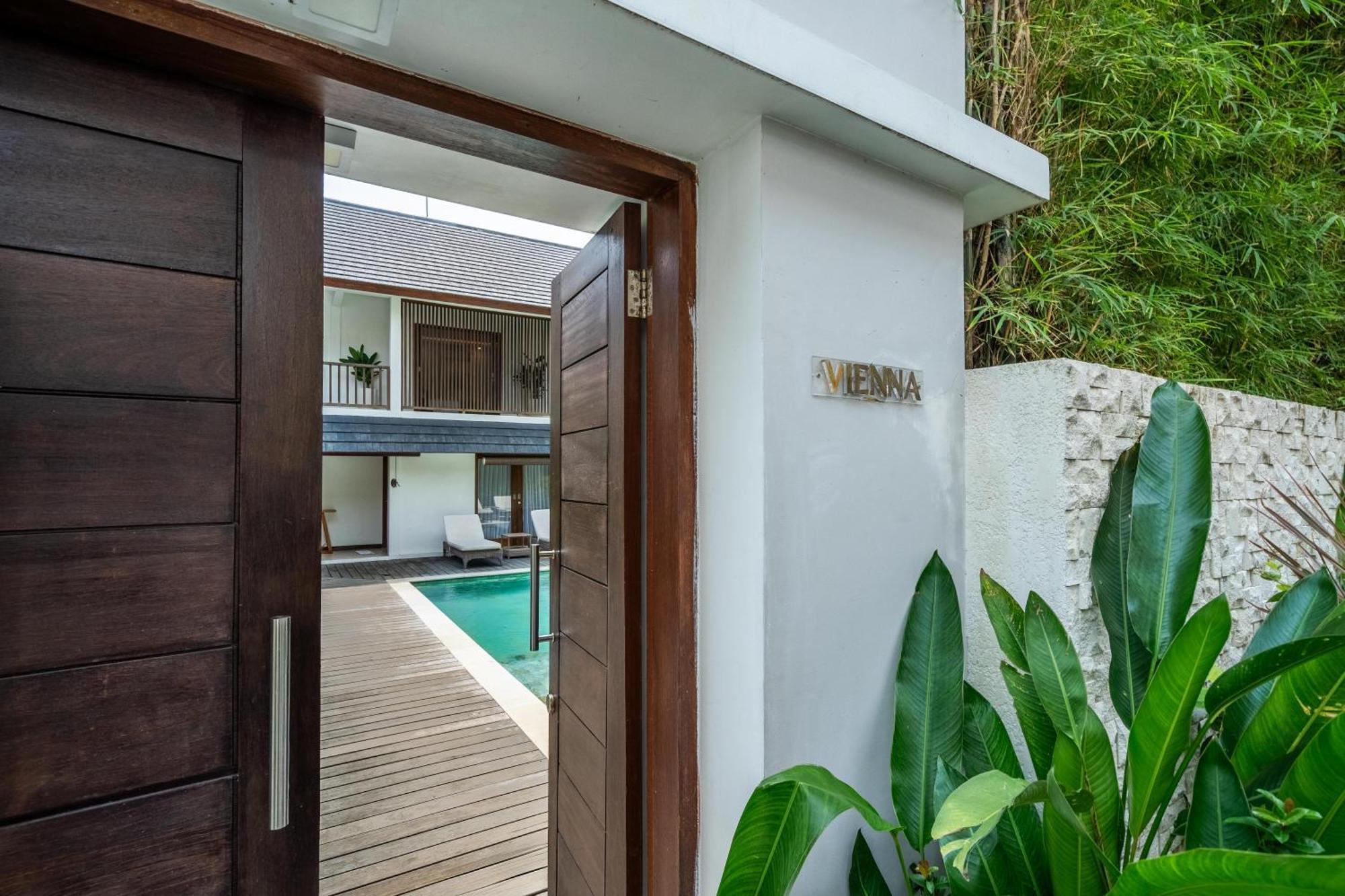 Vienna Villas By Great Bali Villas Семиньяк Экстерьер фото